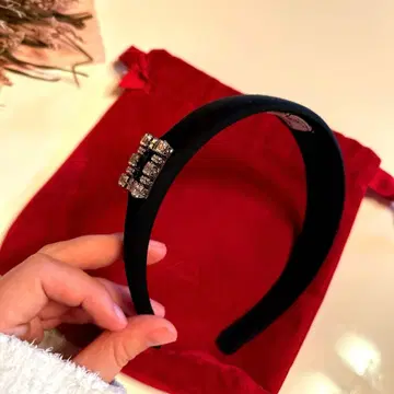 roger vlvier 머리띠