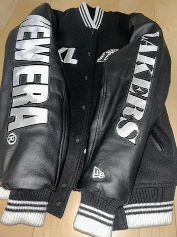 NEW ERA 로스앤젤레스 레이커스 바시티 자켓 XL