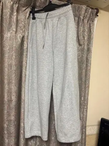 유니클로C 스웨트 팬츠