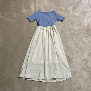 Te chichi 도킹 원피스 블루 베이지 F 미사용 새상품