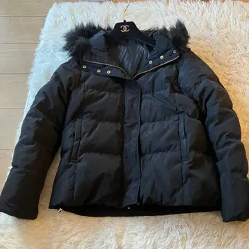 GU 퍼 후드 다운 자켓 블랙 M