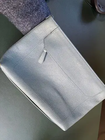 던힐 라이트 그레이 가죽 클러치백