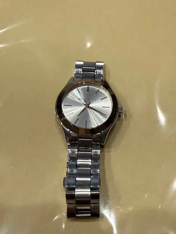 마이클코어스 손목시계