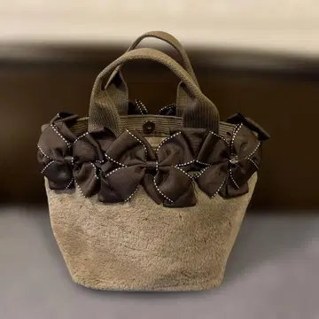 리본 토트백 퍼 브라운