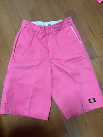 Dickies 핑크 하프 팬츠