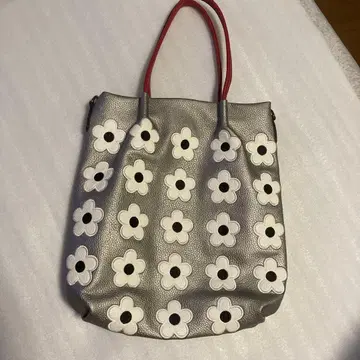 꽃무늬 실버 토트백