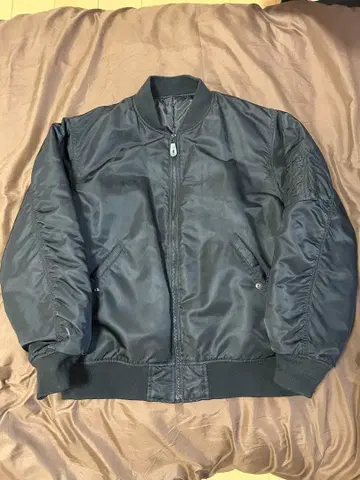 비트 패디드 MA-1 블루종 MA-1 블랙