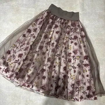 [ Chacott ] 차코트 꽃무늬 튤 플레어 스커트 M 사이즈