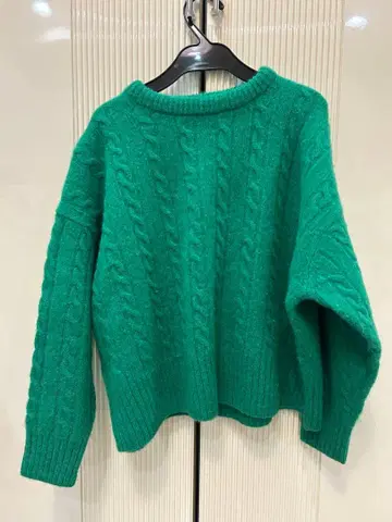 택 포함 새상품 MACPHEE 맥피 케이블 니트