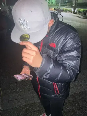 THE NORTH FACE 블랙 다운 자켓 L 사이즈