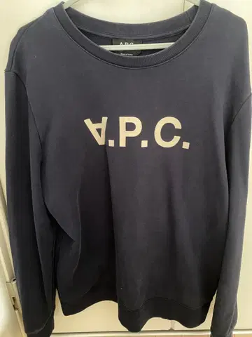 A.P.C. 아페세 네이비 맨투맨 M 사이즈