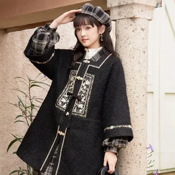 십삼여 호로보함 자수 장식 블랙 오버사이즈 자켓