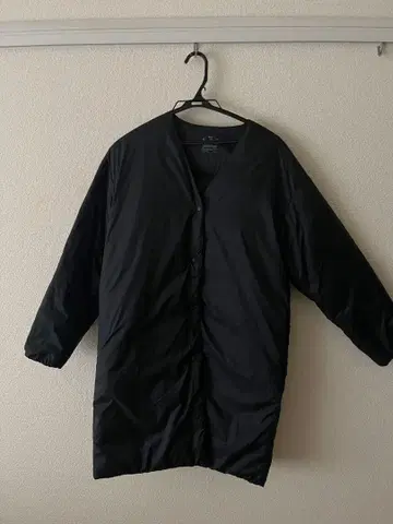 무인양품 포켓터블 노카라 다운 코트 블랙 M~L