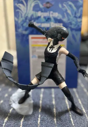 체인소 맨 레제 피규어 (상자 없음)