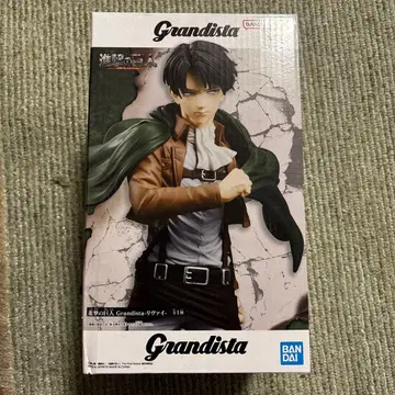 진격의 거인 Grandista 리바이 피규어