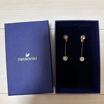 미사용 새상품 SWAROVSKI 스와로브스키 귀걸이