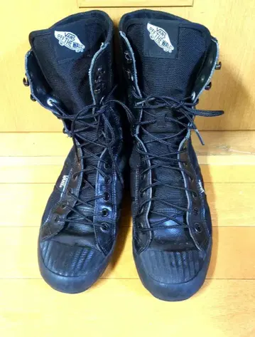 희귀 레어 VANS 컴뱃 부츠풍 하이컷 스니커즈 블랙