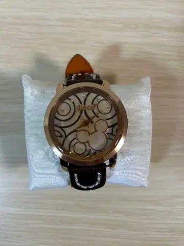 DISNEY 미키 손목시계