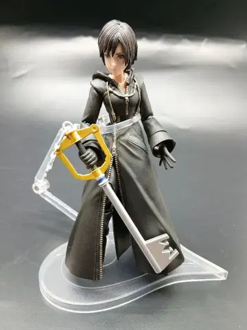 킹덤하츠 브링 아츠 시온 피규어