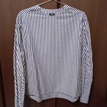 로에프 스트라이프 크레센트 슬리브 블라우스 셔츠 풀오버