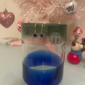 마리엘렌느 드 타이어크 별 모양 귀걸이 라피스 라줄리