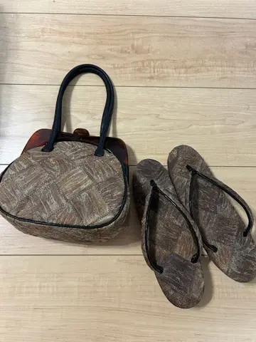 브라운 미노무시 핸드백 조리 일본 의류 세트