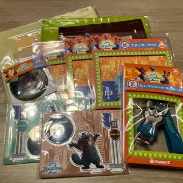 주토피아2 happy 복권 키링 스티커 지퍼백 아크릴 스탠드