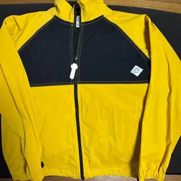 POWER TO THE PEOPLE 나일론 자켓