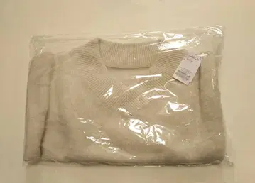 택 포함 새상품 NOBLE YAK 와이드 V넥 니트