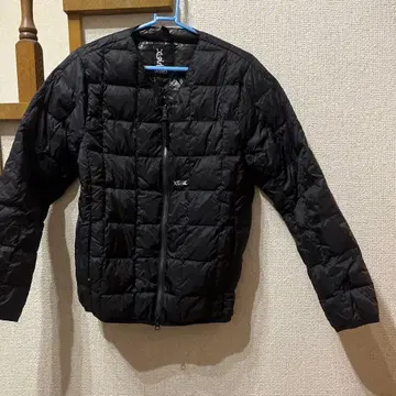 TAION 블랙 이너 다운 의류
