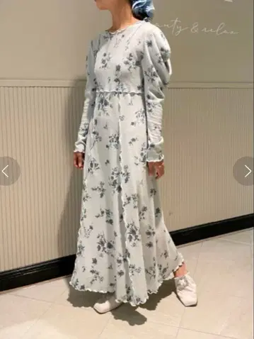 9800엔 새상품 스나이델 홈 룸웨어 꽃무늬 리본 패드 포함