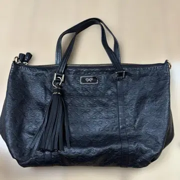 안야 힌드마치 토트백 리본 엠보 태슬 가죽