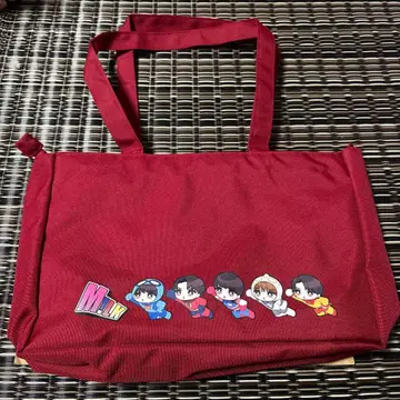 M!LK 투어 굿즈 HERO 숄더백