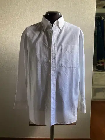 UNIQLO JW 앤더슨 옥스퍼드 화이트 버튼 다운 셔츠