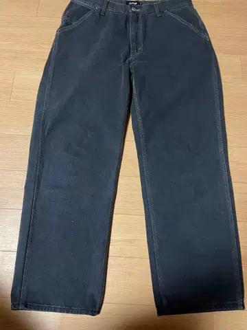 XLARGE 블랙 스트레이트 데님 팬츠