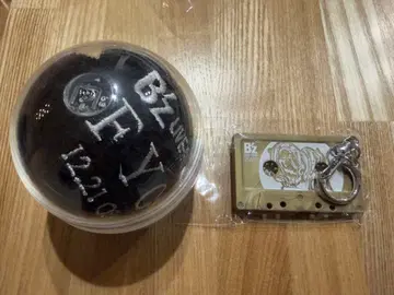 B'z 가챠가챠 12/21 카세트 참과 리스트 밴드 2종 세트