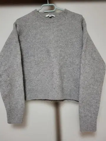 UNIQLO 그레이 크루넥 스웨터 M