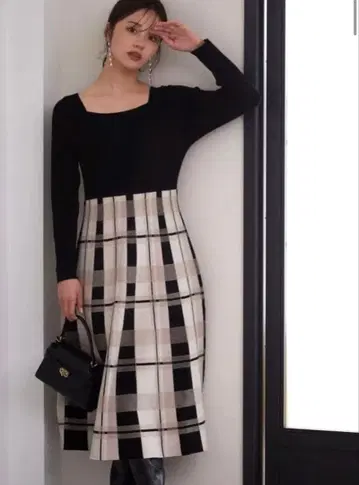 프로포션 체크 도킹 니트 원피스 S