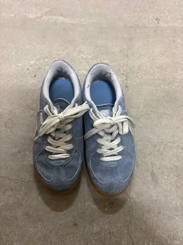 Puma 블루 스웨이드 스니커즈