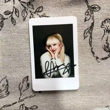 IVE ELEVEN yizhiyu 일직여 1.0 트레이딩 카드 리즈