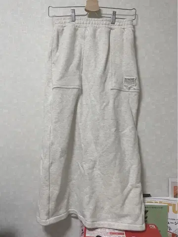 MARITHE FRANCOIS GIRBAUD 맨투맨 스커트