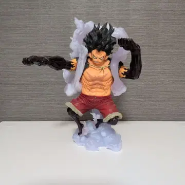 원피스 루피 피규어 공격 포즈