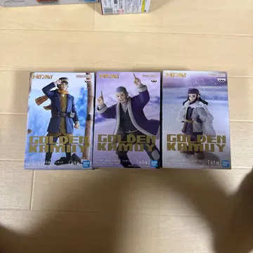 골든 카무이 피규어 3체 세트