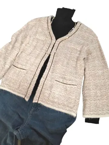 Aga 택 포함 베이지 라메 노카라 니트 자켓