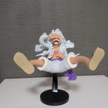 원피스 루피 피규어