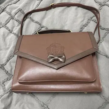 axes femme 브라운 리본 포함 숄더백