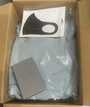 LYFT 크리스마스 박스 골드 L 사이즈