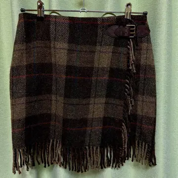 새상품급 프린지 랩스커트