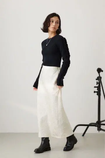 [ crie conforto ] 와셔 새틴 내로우 스커트