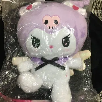 쿠로미 봉제 인형